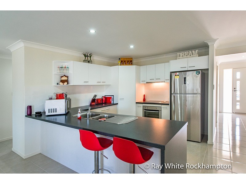 23 Kildare Crescent, Parkhurst QLD 4702