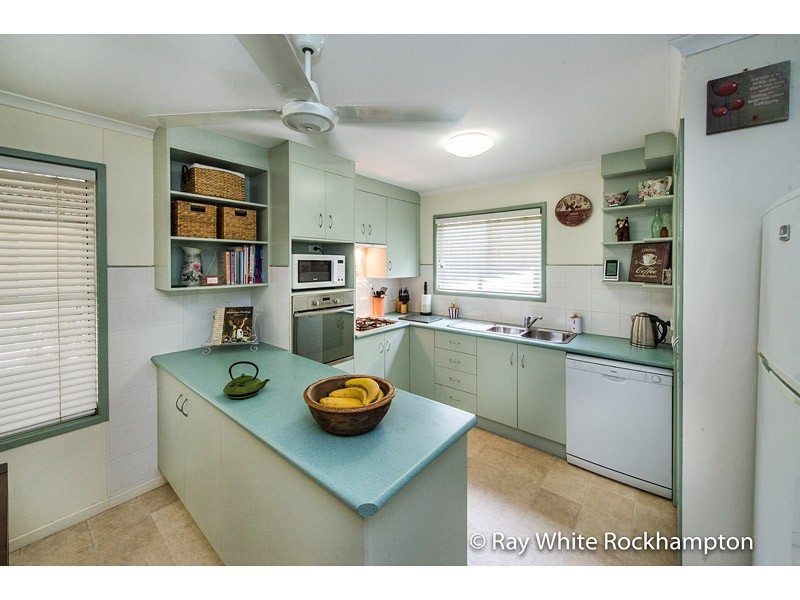 44 Barmoya Road, The Caves QLD 4702