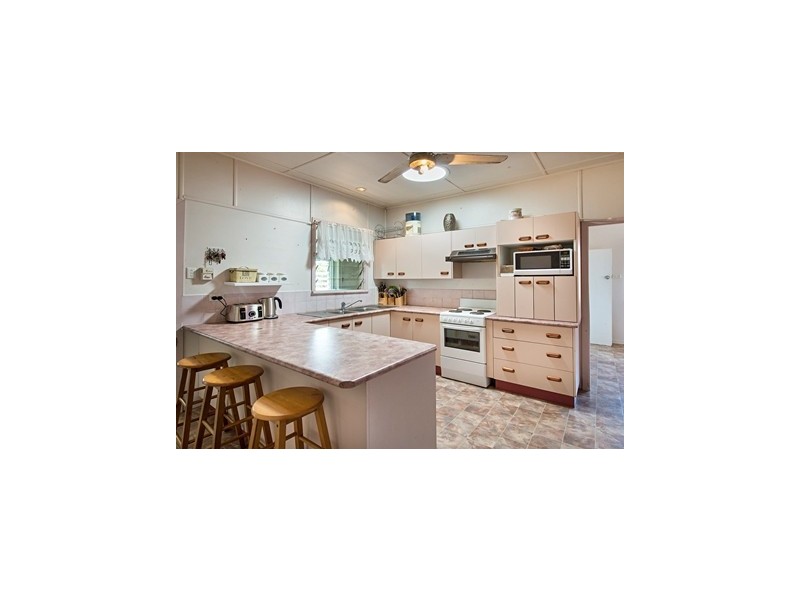 348 Denham Street Ext, West Rockhampton QLD 4700