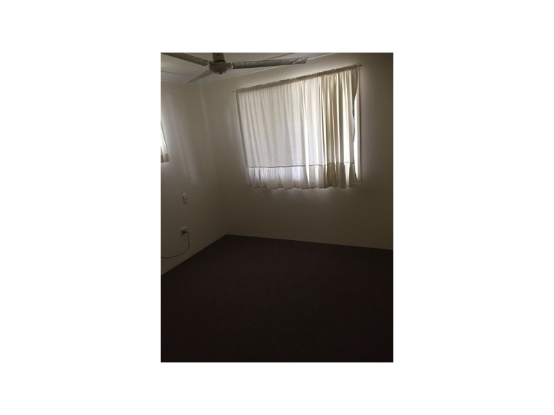 1/22 Thackeray Street, Park Avenue QLD 4701