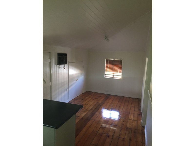 16A Main Street, Park Avenue QLD 4701