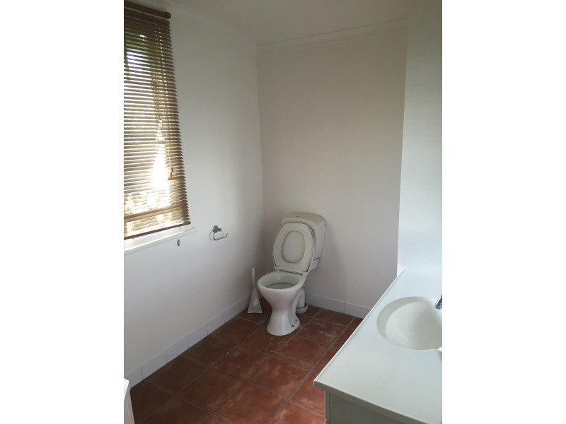 16A Main Street, Park Avenue QLD 4701