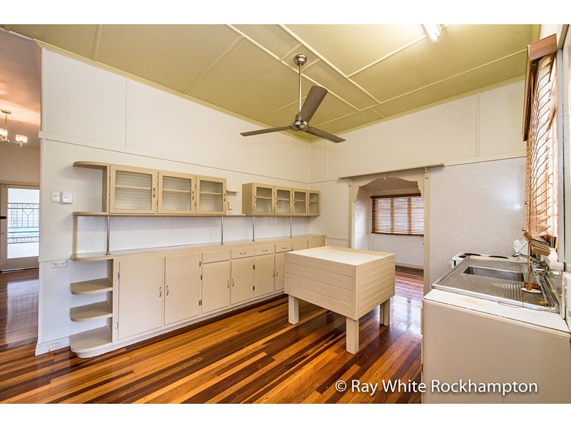 132 Thozet Road, Koongal QLD 4701