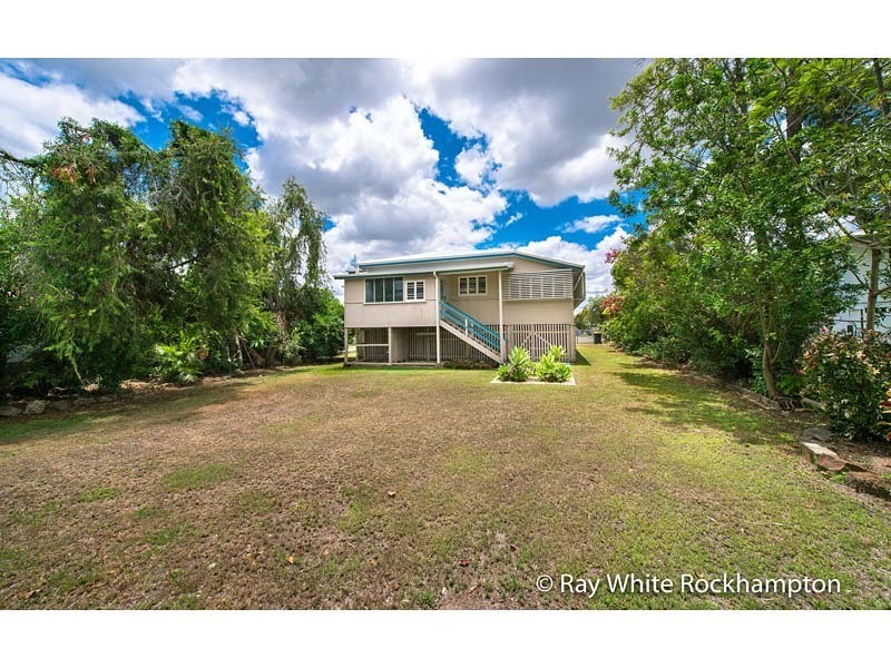 132 Thozet Road, Koongal QLD 4701
