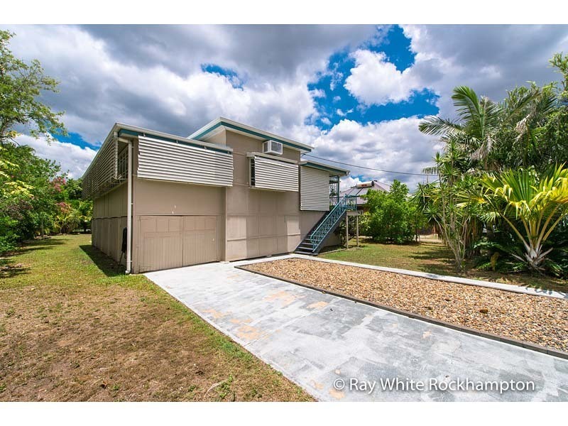 132 Thozet Road, Koongal QLD 4701