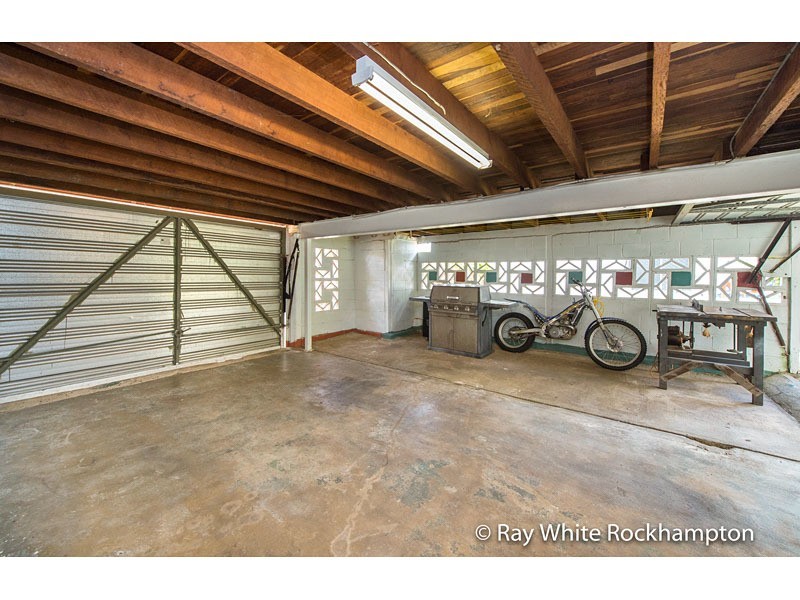 62 Gray Street, Park Avenue QLD 4701