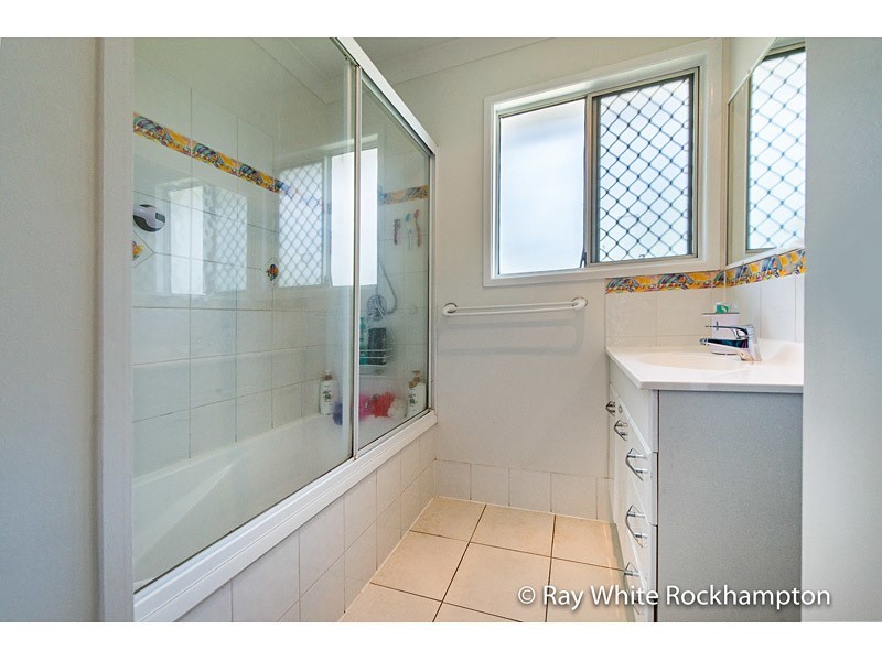 6 Origano Avenue, Gracemere QLD 4702