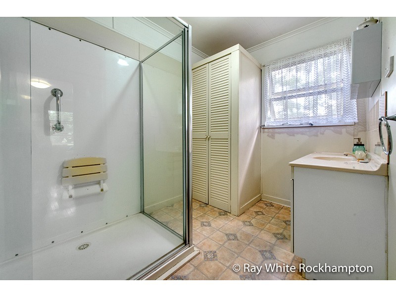 469 Crane Avenue, Kawana QLD 4701
