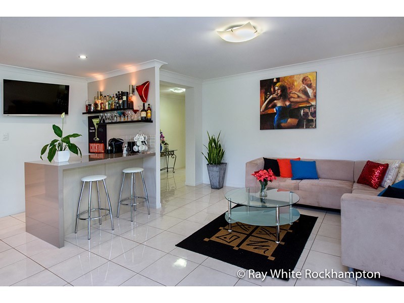 162 Angela Road, Rockyview QLD 4701