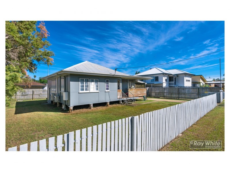 16 Denning Street, Park Avenue QLD 4701