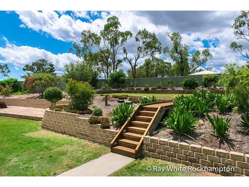 7 Hendy Drive, Glenlee QLD 4711