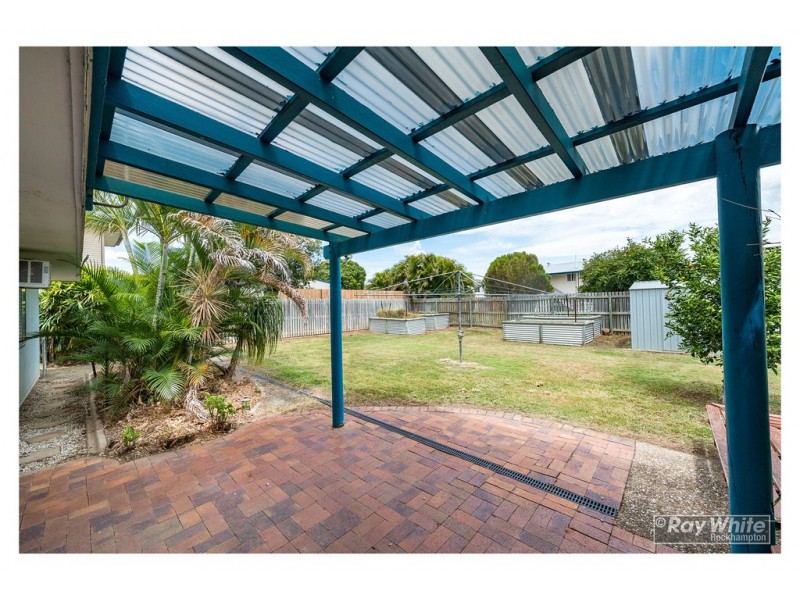 226 Richardson Road, Park Avenue QLD 4701
