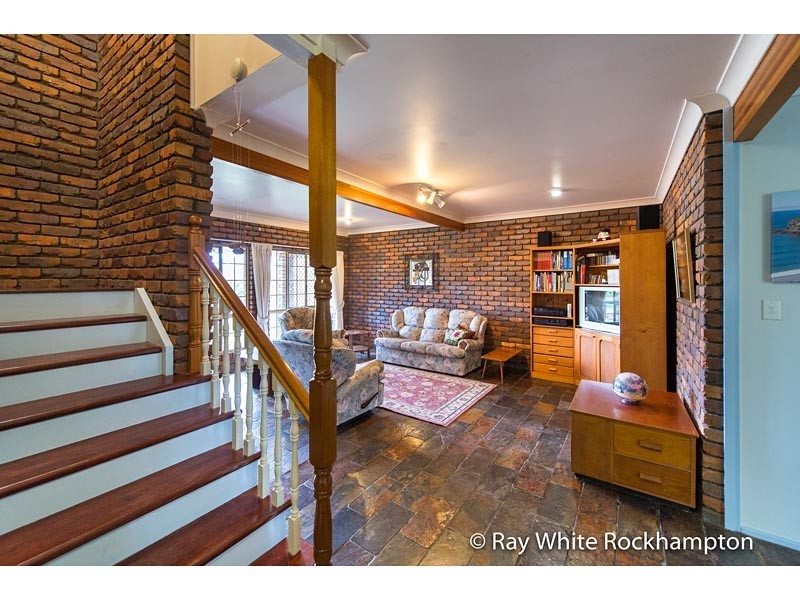12 Schlencker Drive, Glenlee QLD 4711