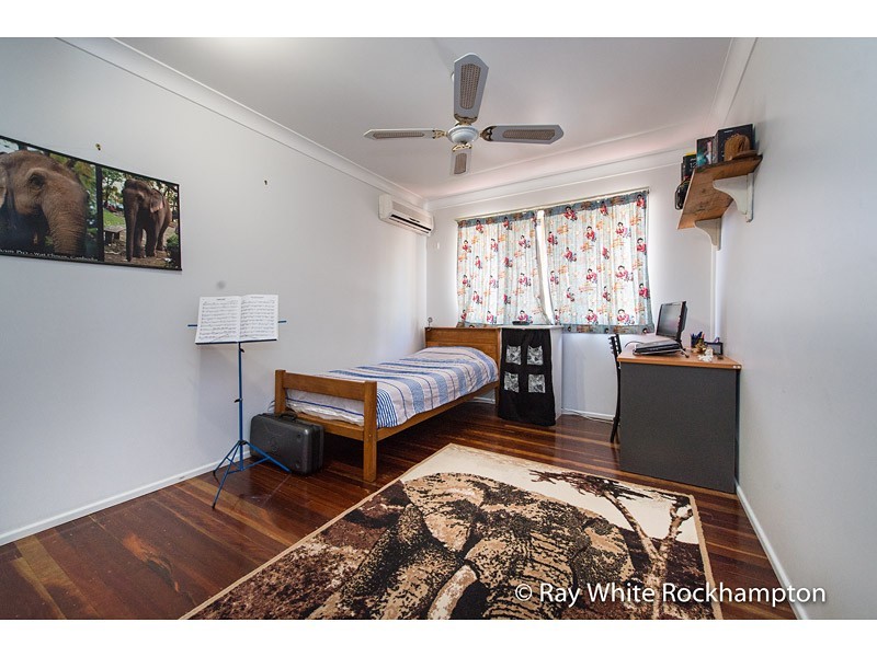 12 Schlencker Drive, Glenlee QLD 4711