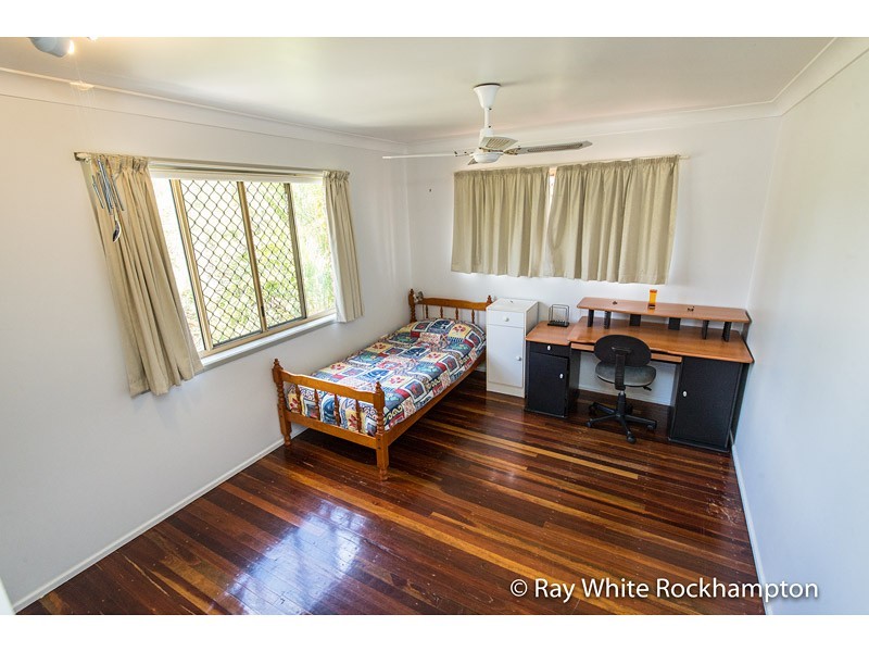 12 Schlencker Drive, Glenlee QLD 4711