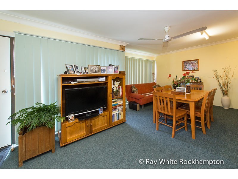 3/128 High Street, Berserker QLD 4701