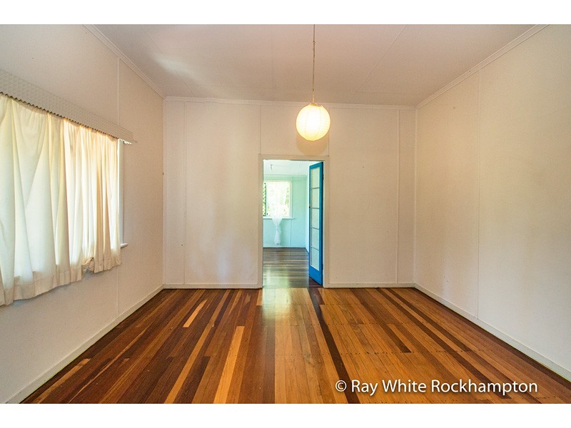 280 Upper Dawson Road, The Range QLD 4700