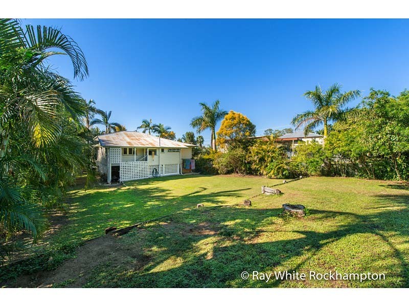 280 Upper Dawson Road, The Range QLD 4700