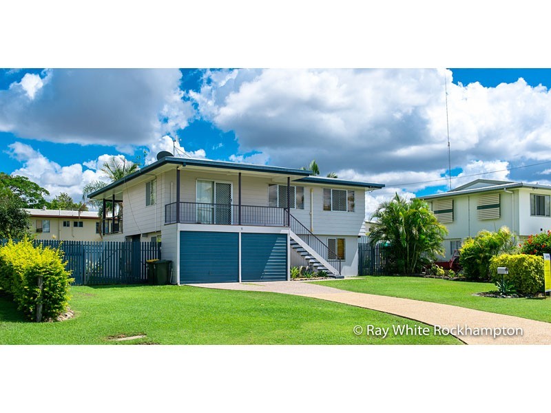5 Buntain Street, Kawana QLD 4701