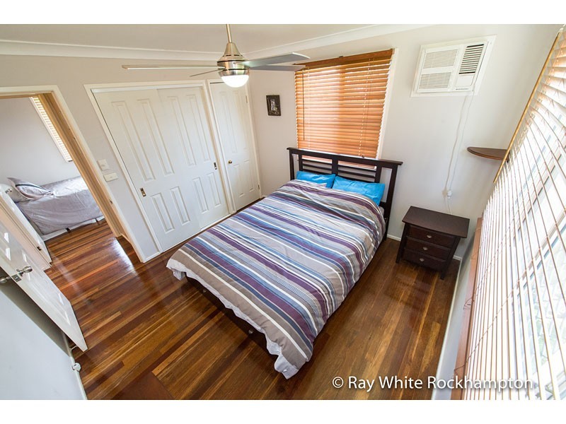 5 Buntain Street, Kawana QLD 4701