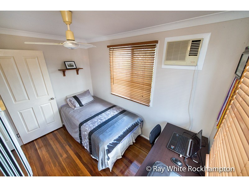 5 Buntain Street, Kawana QLD 4701