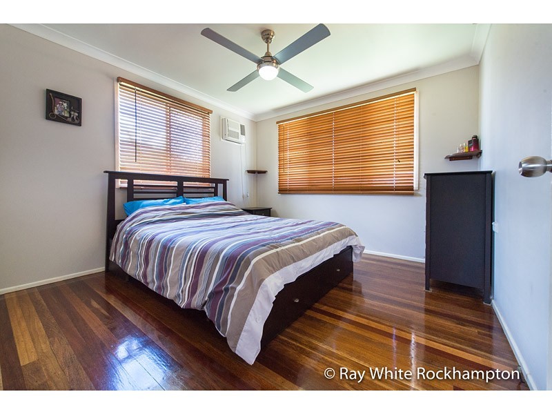 5 Buntain Street, Kawana QLD 4701