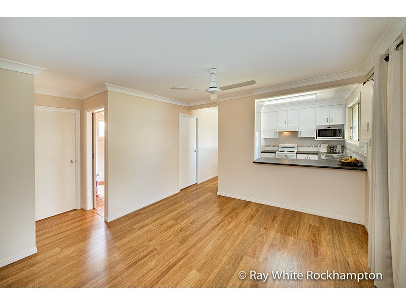 27 Bean Avenue, Parkhurst QLD 4702