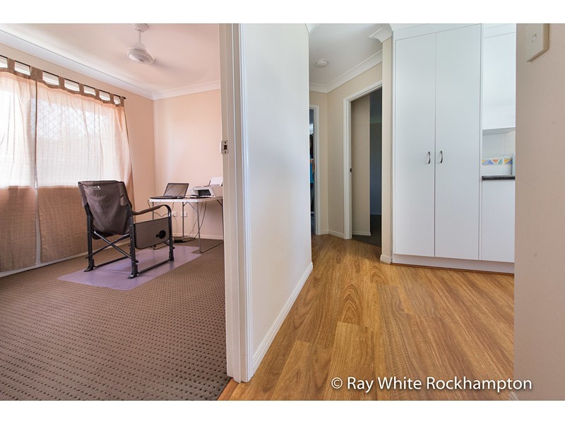 27 Bean Avenue, Parkhurst QLD 4702