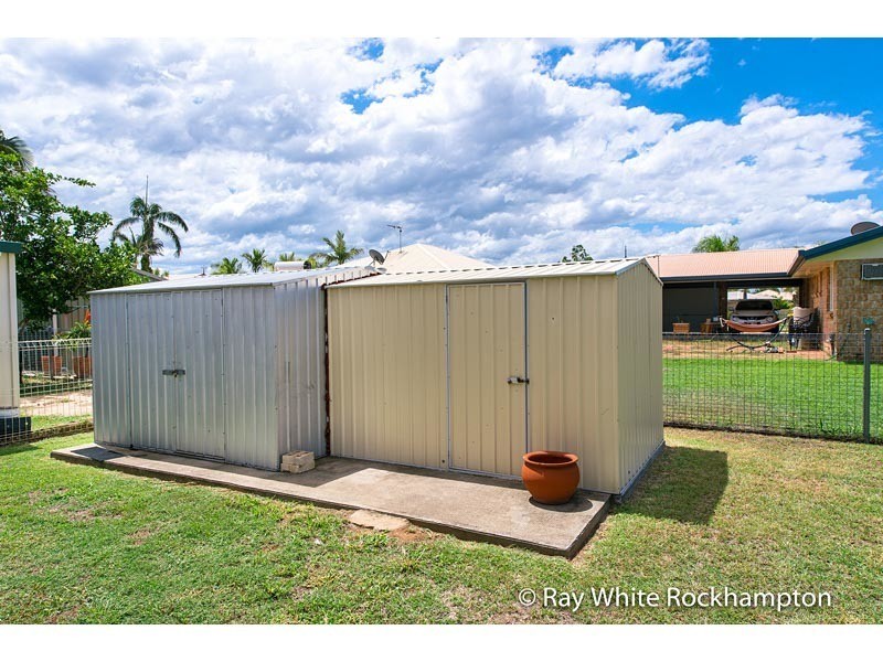 27 Bean Avenue, Parkhurst QLD 4702