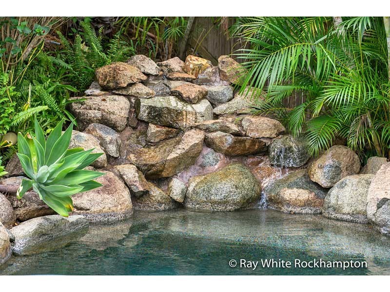 10 Belfield Avenue, Frenchville QLD 4701