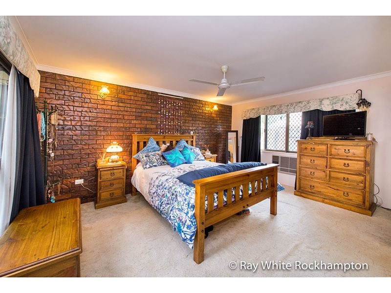 10 Belfield Avenue, Frenchville QLD 4701