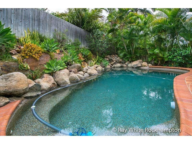 10 Belfield Avenue, Frenchville QLD 4701