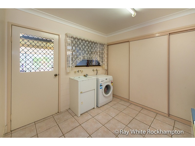 10 Belfield Avenue, Frenchville QLD 4701