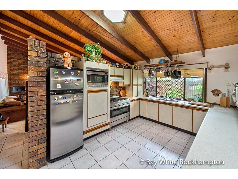 10 Belfield Avenue, Frenchville QLD 4701