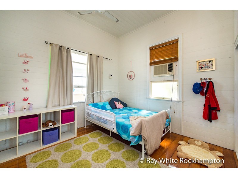 28 Nicholson Street, Allenstown QLD 4700