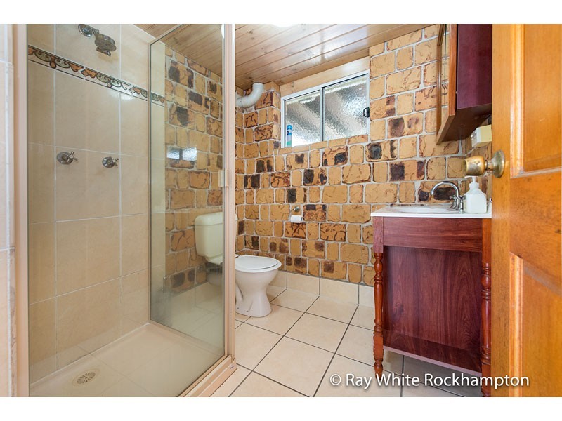 28 Nicholson Street, Allenstown QLD 4700