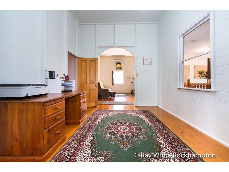 28 Nicholson Street, Allenstown QLD 4700