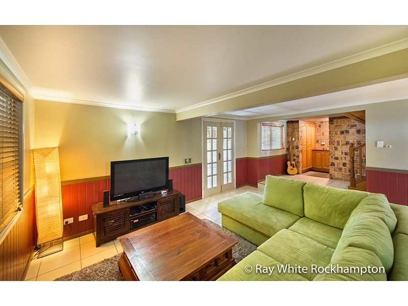 28 Nicholson Street, Allenstown QLD 4700