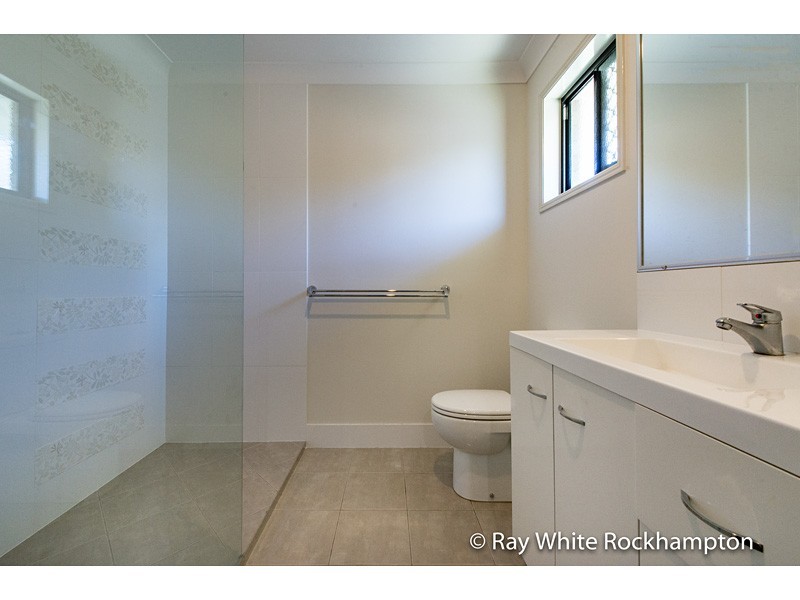 199 Ascot Lane, Berserker QLD 4701