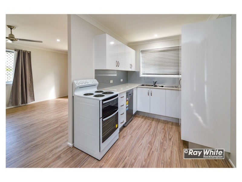 8 Meilland Street, Parkhurst QLD 4702