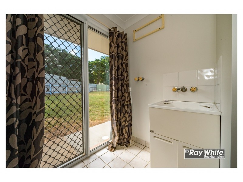 8 Meilland Street, Parkhurst QLD 4702