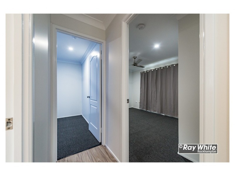 8 Meilland Street, Parkhurst QLD 4702