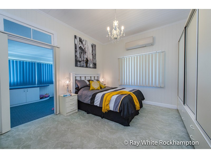 235 Lakes Creek Road, Berserker QLD 4701