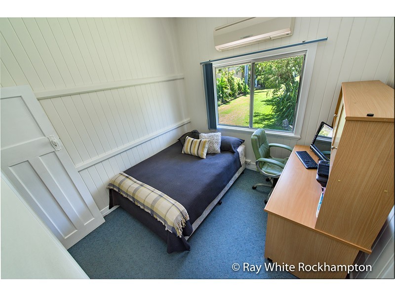 235 Lakes Creek Road, Berserker QLD 4701