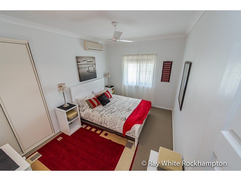 2 Jewell Court /12 Plover Street, Parkhurst QLD 4702
