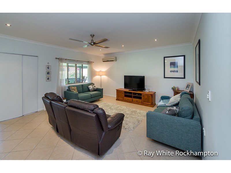 2 Jewell Court /12 Plover Street, Parkhurst QLD 4702