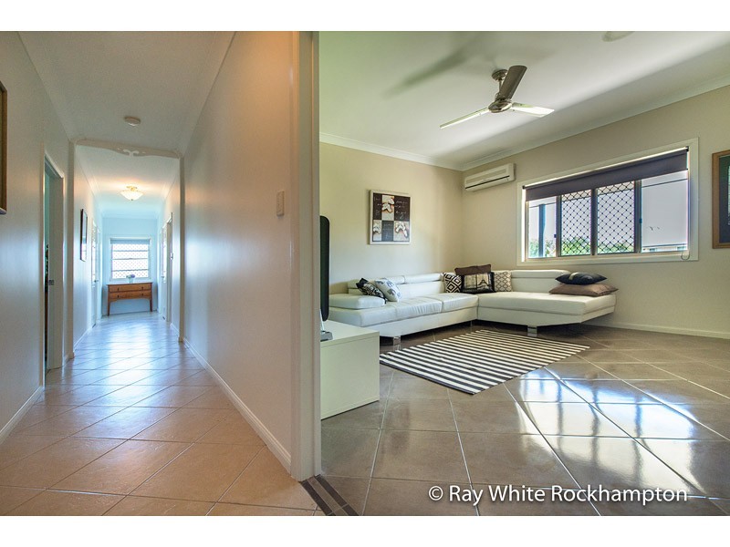 2 Jewell Court /12 Plover Street, Parkhurst QLD 4702