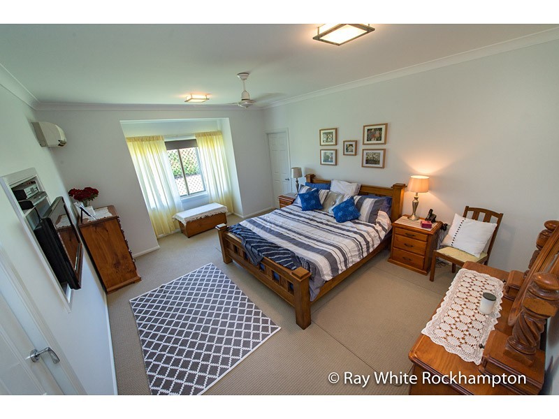 2 Jewell Court /12 Plover Street, Parkhurst QLD 4702