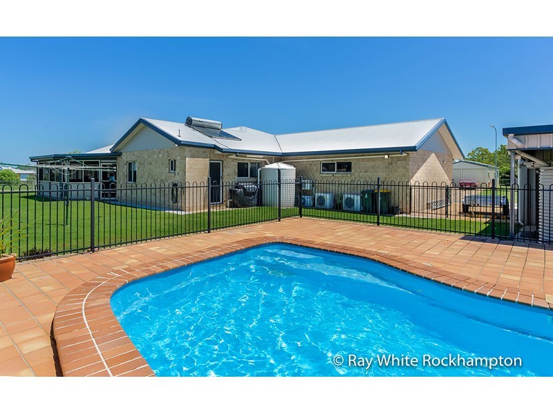 2 Jewell Court /12 Plover Street, Parkhurst QLD 4702
