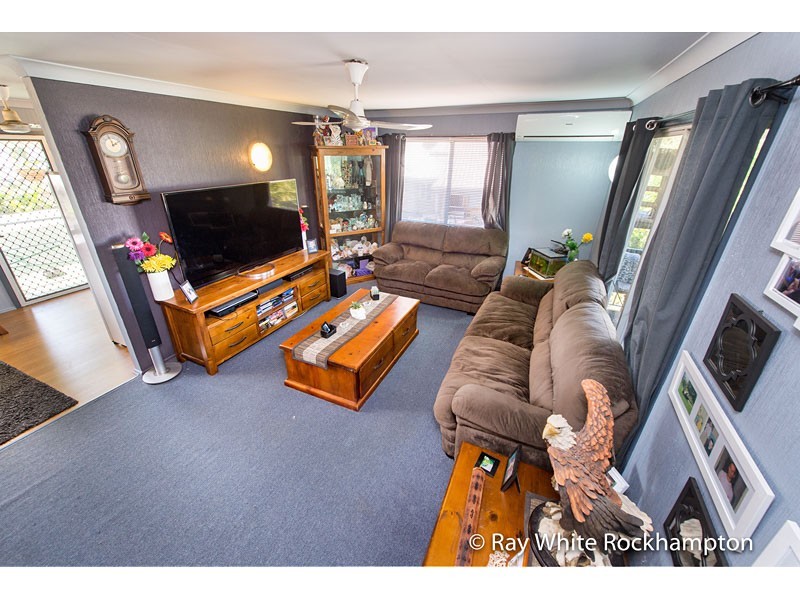 20 Stenlake Avenue, Kawana QLD 4701